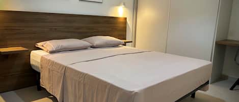 1 chambre, fer et planche Ă repasser, Wi-Fi, draps fournis
