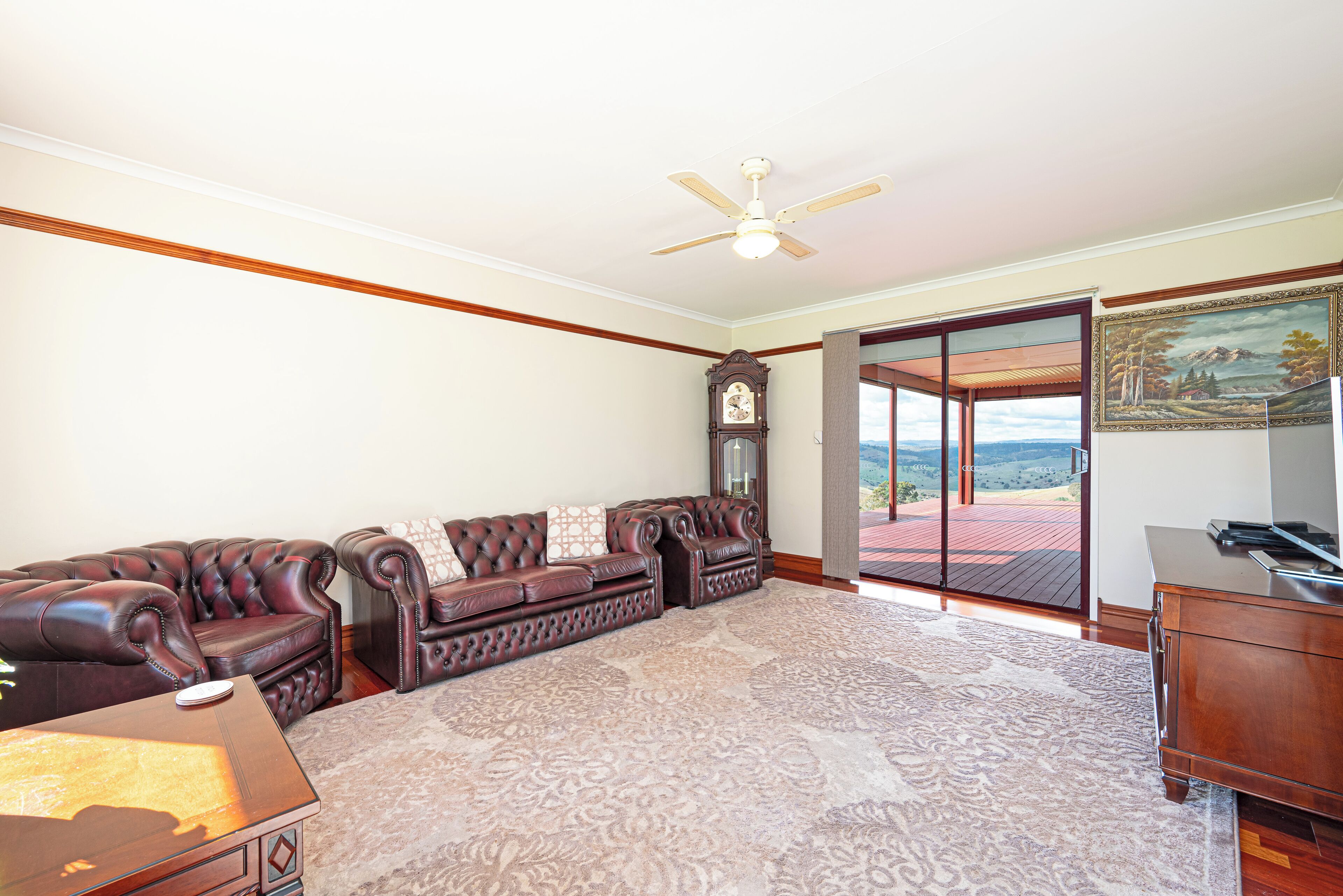 Panoramic House, Hill View | Living area