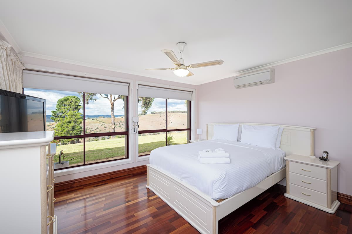 Maison Panoramique, vue colline