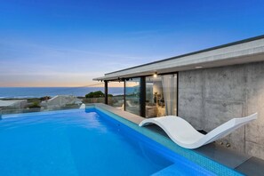 Pool - Luxury Coastal Escape pool | sauna | cinema| views (Ocean Grove)