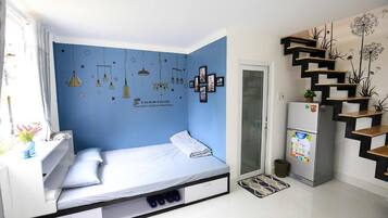 Klassieke studio, balkon, uitzicht op stad