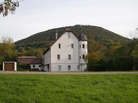 Exterior. Gästehaus Mutschler