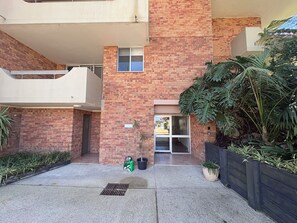 Exterior detail - Melrose Place at Flynn's Beach - 2 Bedroom (Port Macquarie)