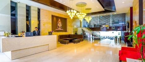 Quầy tiếp tân