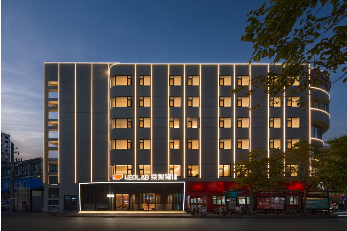 บริเวณภายนอก