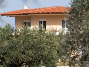 Exterior - Les Oliviers - 1st Floor Studios by RentalsPro (Vourvourou)