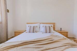 1 bedroom, iron/ironing board, WiFi, bed sheets - Palmera Apartment by RentalsPro - Pefkohori (Pefkochori)
