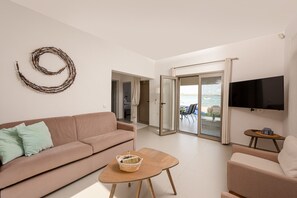 TV - Tiamo Secrets - Beach Front by RentalsPro (Vourvourou)