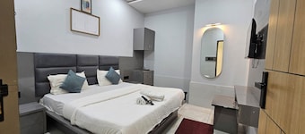 Hotel HR Town