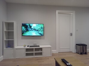 Interior - Village Centre Haven One Bed Apartment (Clifden)