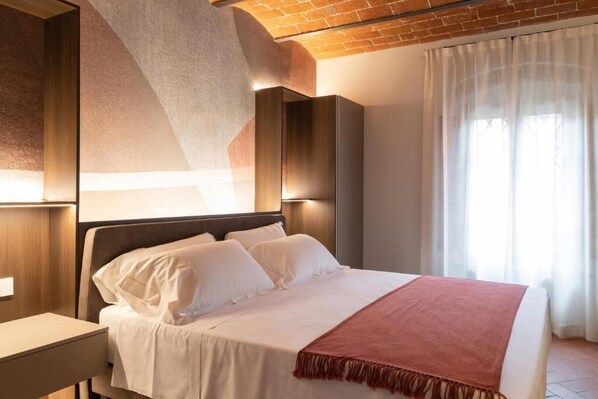 Superior Suite, Balcony, Garden View