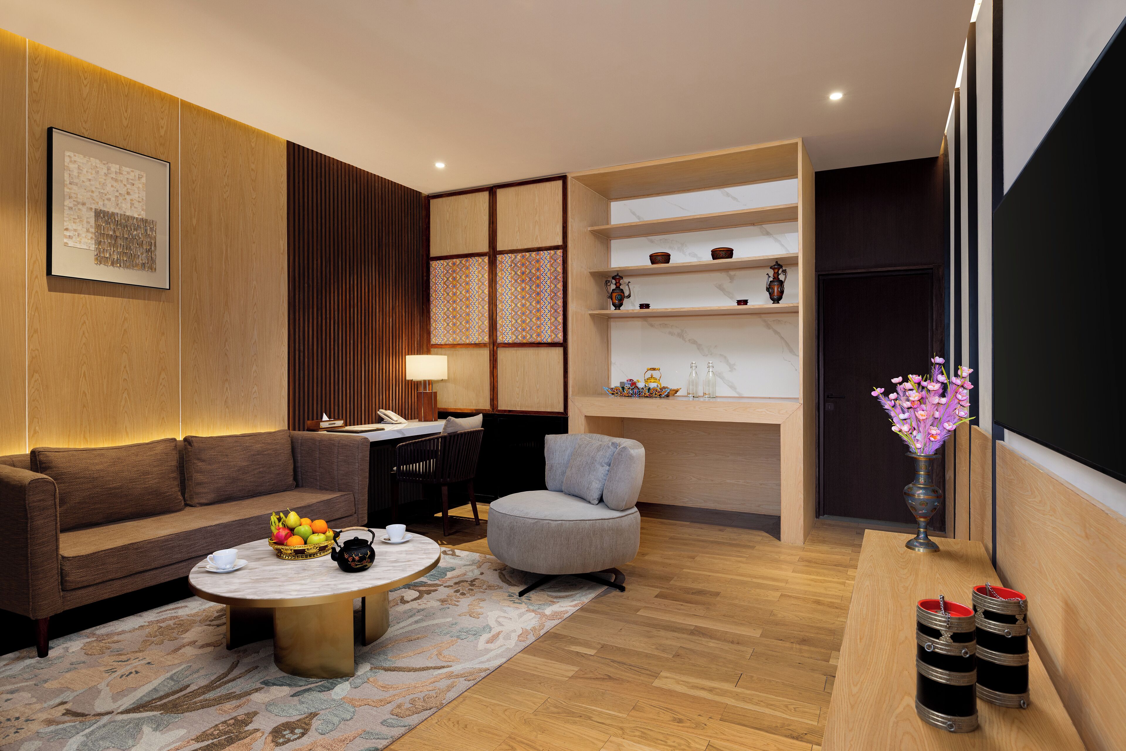 Junior Suite, Balcony, Mountain View | Living area