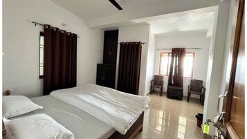 Quarto casal luxo, sacada