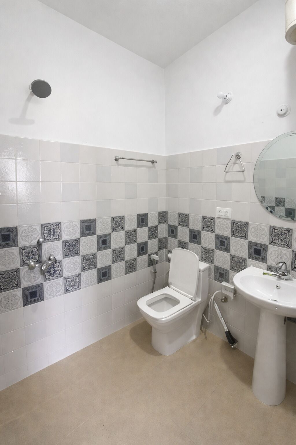 Deluxe Double Room, Balcony | Bathroom