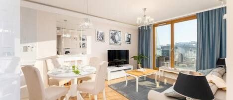 Appartement Deluxe, balcon | Coin séjour