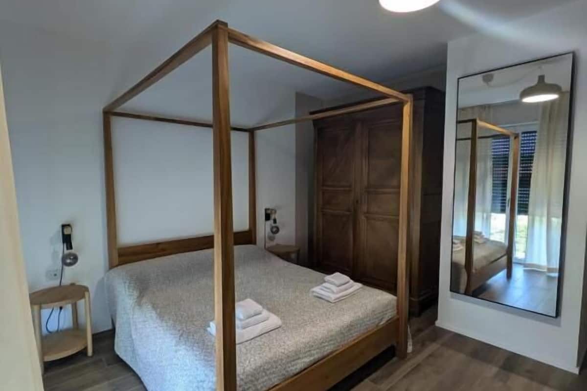 Comfort Room, Non Smoking, Balcony | Langsir/tirai gelap terus, seterika/papan seterika, Wi-fi percuma 