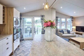 Interior - Host & Stay | The Haven Lodge (Pocklington)