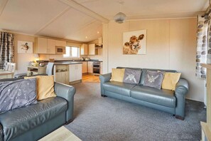 Fireplace - Host & Stay |  Hidden Gem Lodge (Amotherby)