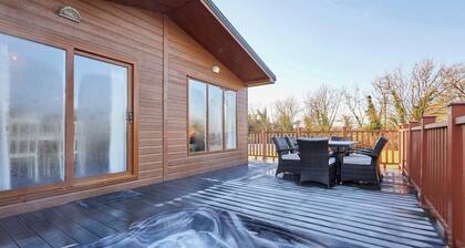 Host & Stay | ORC02 Hidden Gem Lodge