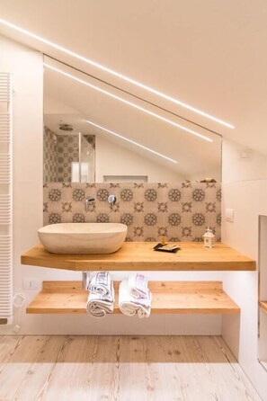 Nevegal | Badezimmer