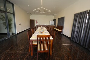 Dining - Corbett Caves Resort (Sawal Deh East)