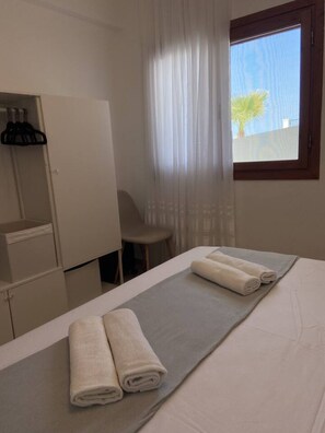2 bedrooms, iron/ironing board, WiFi, bed sheets -  Α2 House by RentalsPro - Nea Potidaia Halkidiki (Potidaia Chalkidiki)