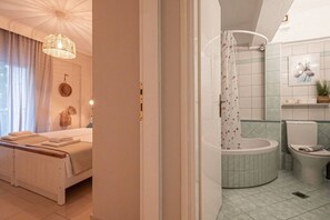Hair dryer, towels - Ivory Cozy Home by RentalsPro - Nea Moudania (Nea Moudania)