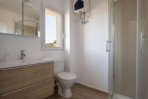 Bathroom - Les Oliviers - Connected Studios by RentalsPro (Vourvourou)