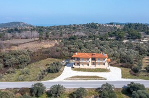 Exterior - Les Oliviers - Connected Studios by RentalsPro (Vourvourou)