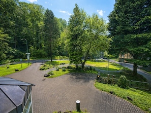 Apartment | View from property - Bendorf Hotel by Belvilla Single Room (Bendorf)