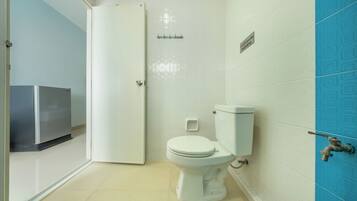 Chambre simple Standard | Salle de bain