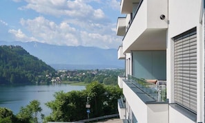 Luxury Lakeview Apartment 19 / Alpe Maritima / Gerlitzen /Ossiachersee | Property grounds
