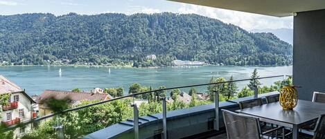 Lake Panorama Apartment 21 / Alpe Maritima / Gerlitzen / Ossiachersee | Blick auf den See