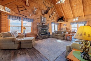 Fireplace, offices - Cozy cabin with mountain views, game room, fire pit, soaking tub, and bright gathering spaces (Christiansburg)