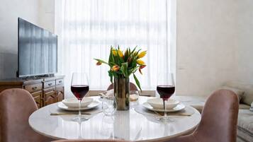 Appartamento (0 Bedroom) | Area soggiorno