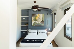 1 bedroom, free WiFi - Located in the heart of Casco Viejo’s nightlife 🎶🌃<br>Steps from bars and nightclubs, perfect for those who want a lively vibe 🍸🕺<br>There is nighttime noise due to the nightclub area 🔊✨ (Casco viejo)