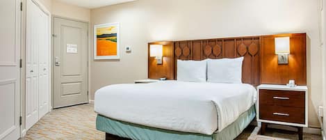 8 habitaciones, tabla de planchar con plancha, wifi y ropa de cama