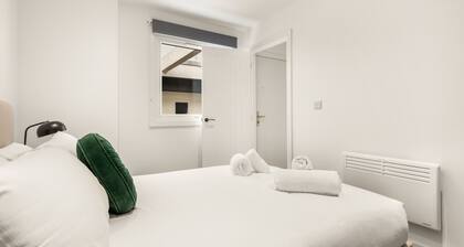 Stylish 1 BED Apartment in Central Hull