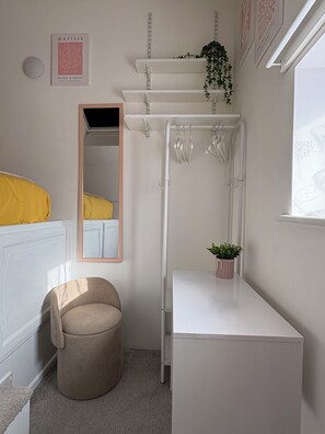 Interior - Comfy place with mezzanine room and parking in central Cambridge (Cambridge)