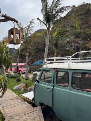 Perusbungalow, osittainen valtamerinäköala | Ulkoalueet