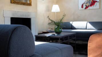 Habitación Deluxe | Área de sala de estar