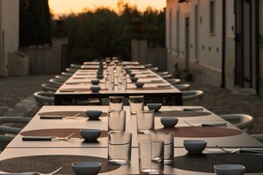 Outdoor banquet area - Mandranova Farm (Palma di Montechiaro)