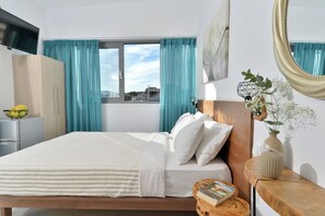 Basic Double Room, Courtyard View
