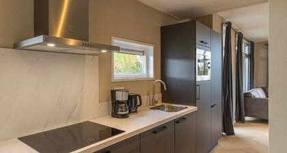 Lessenaar 76| ruim en sfeervol 6 persoons chalet in Zennewijnen