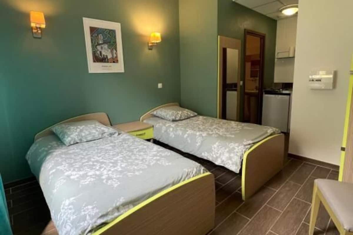 Klassieke Twin kamer, uitzicht op bergen