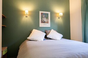 Superior Double Room, Mountain View | Free WiFi, wheelchair access - Auberge Lou Poumié (Pierlas)