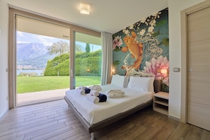 Luxury Villa, Lake View | In-room safe, blackout drapes, iron/ironing board, free WiFi - Villa Costanza (Oliveto Lario)