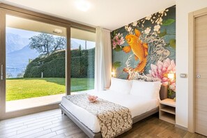 Een kluis op de kamer, verduisterende gordijnen