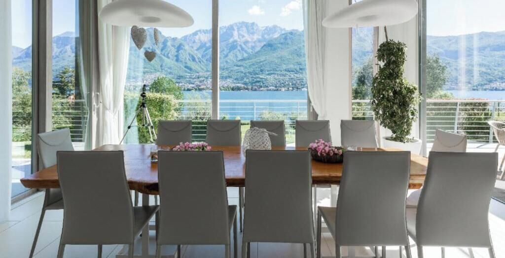 Villa Luxury, vista lago | Ristoranti