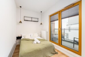 Apartemen Comfort, balkon, pemandangan kota